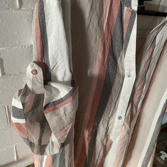 NWT 3x Tahari Top - Picture 4 of 11